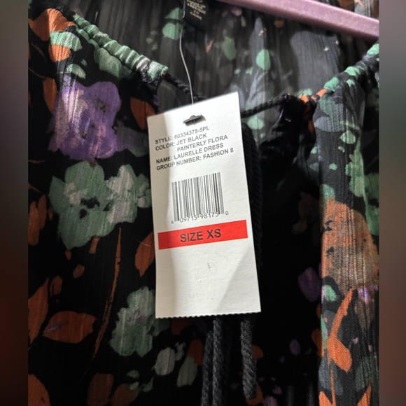 Jessica Simpson Black Floral Long Sleeve Dress - Picture 4 of 7